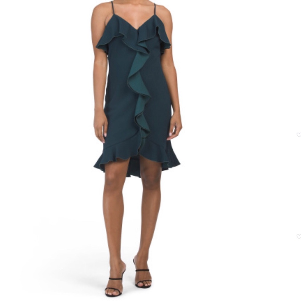⭐️Xscape Mini Ruffle Dress - Picture 3 of 4